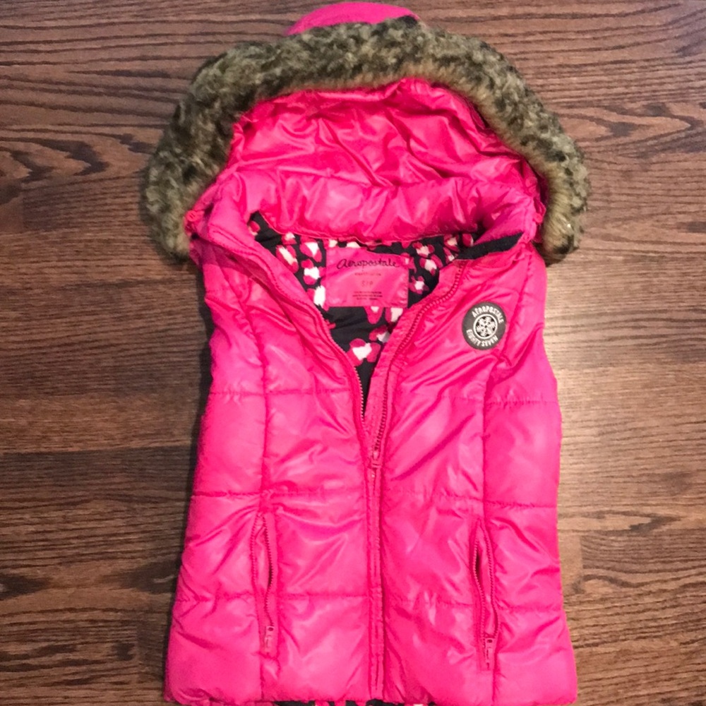 Aeropostale girls pink puffy vest small